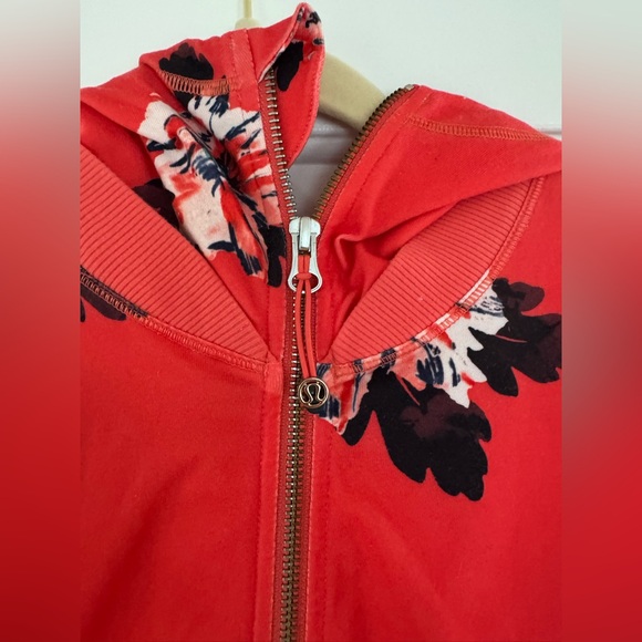 Lululemon Red Floral Zip-Up Hoodie - Picture 4 of 5